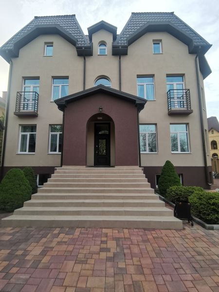 Дом на Грибоедова