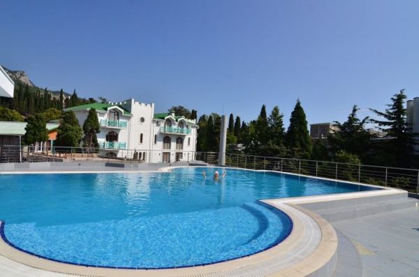 Отель «РоЯлта»