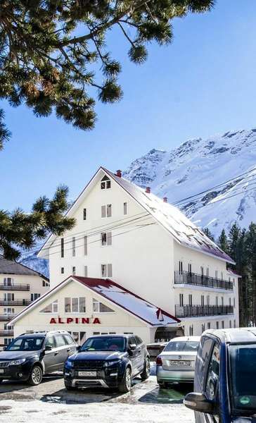 Гостиница «Alpina»