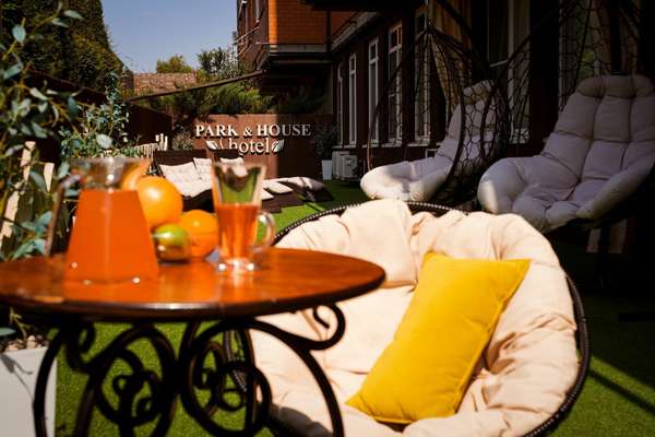 Park & House Hotel