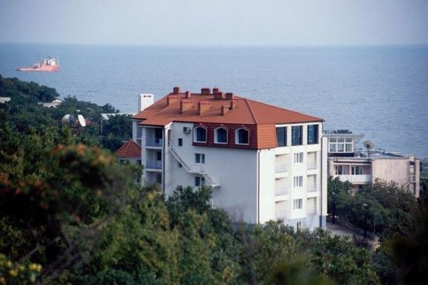 Гостиница «Черномор»