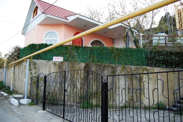 Частный дом «Кипарис»