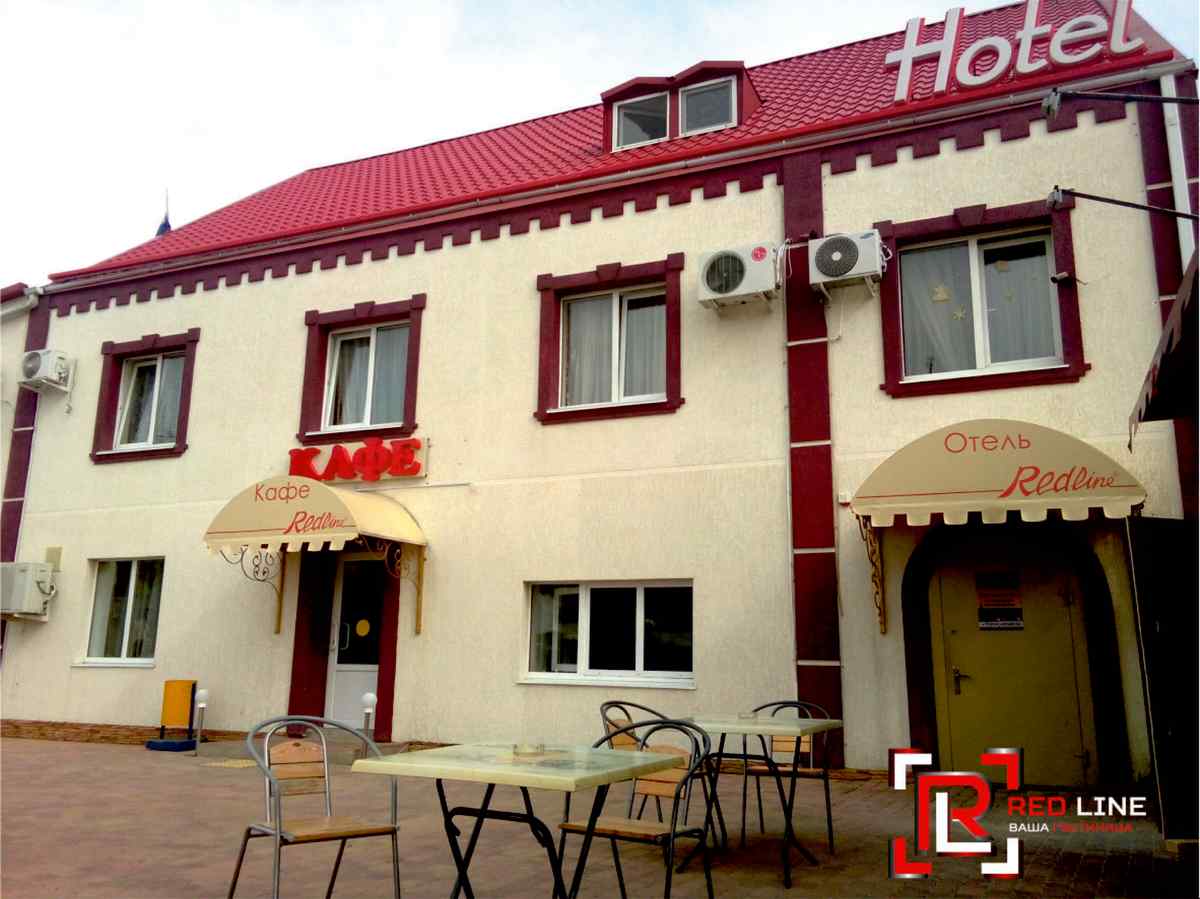RED LINE hotel