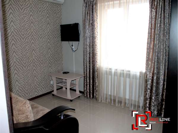 RED LINE hotel