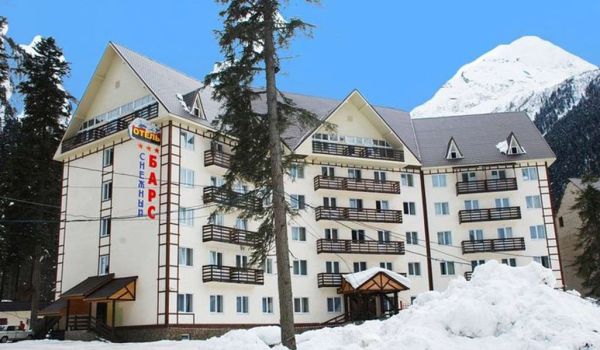 Гостиница «Снежный барс»