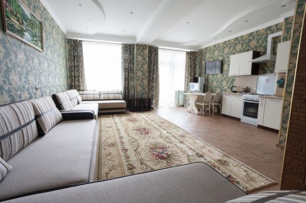 Апартаменты «Вершина» в центре Домбая