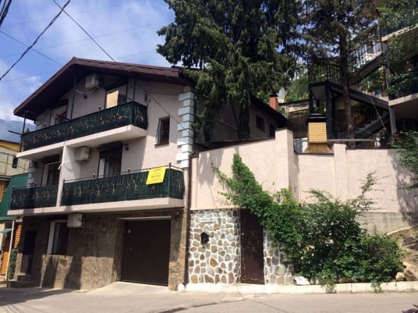 Гостевой дом «Гурзуфский дворик»