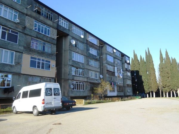 Трехкомнатная квартира Цитрусовый дом 6-А