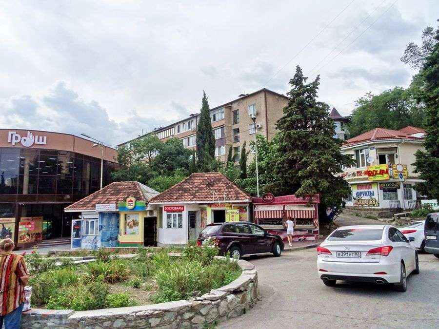 Однокомнатная квартира-студия «В Массандре»
