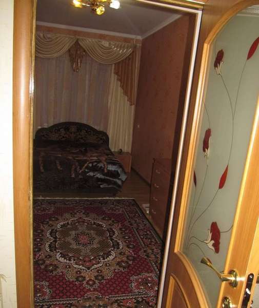 Трехкомнатная квартира на Перекопской 11