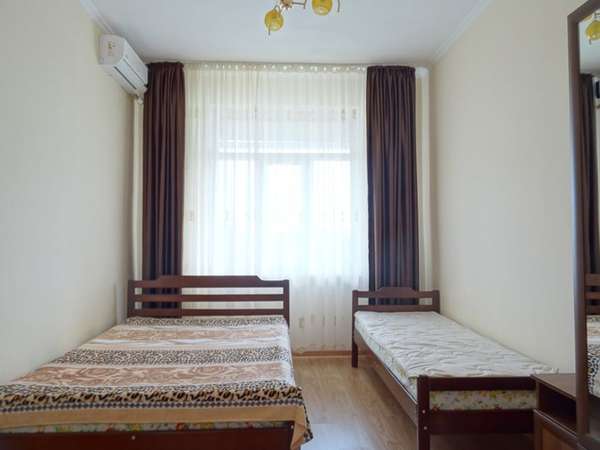 Частный сектор на Туманяна 15-Б
