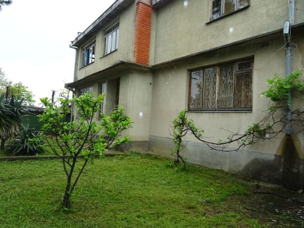 Этаж под ключ на Братьев Эзугбая 327
