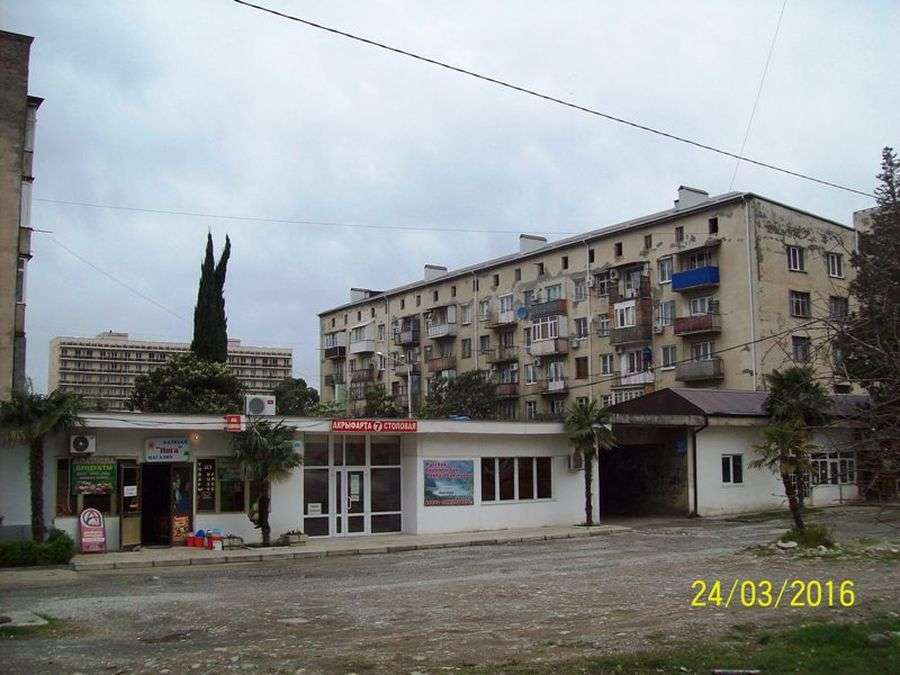 Однокомнатная квартира на Абазгаа 57/2