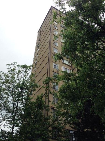 Трехкомнатная квартира на Лакоба 13