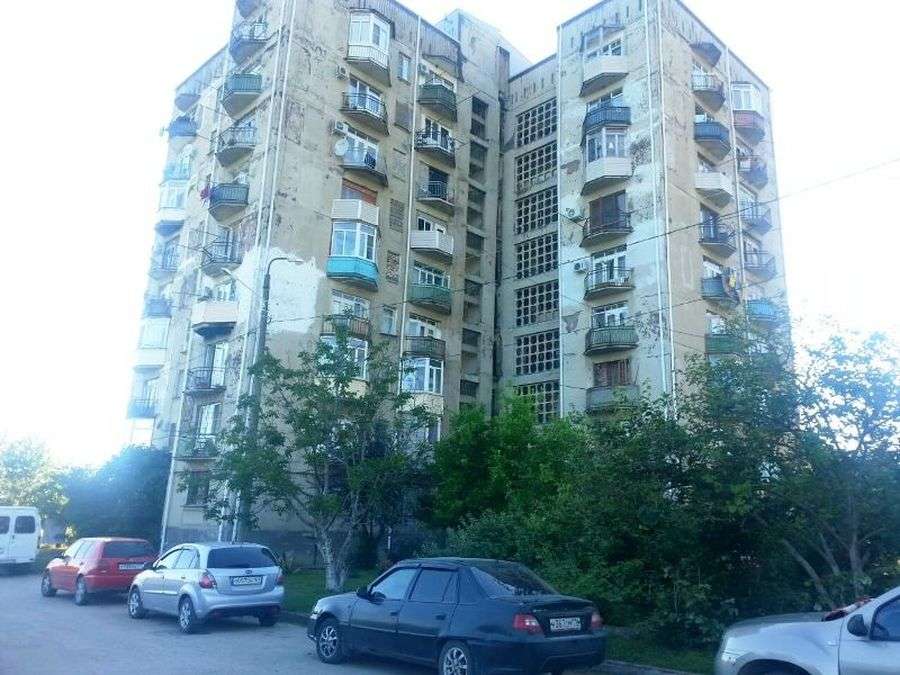 Однокомнатная квартира на Лакоба 14