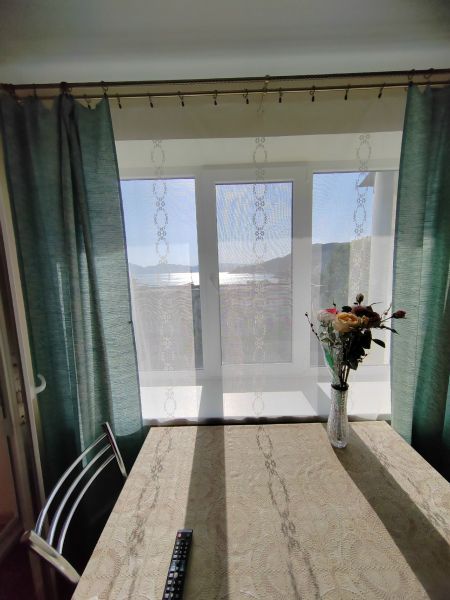 Двухкомнатная квартира с видом на море на Нахимова 14