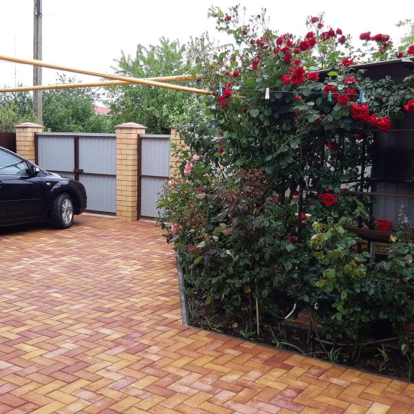 Два домика под ключ