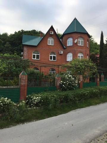 Частный гостевой дом «Родные пенаты»