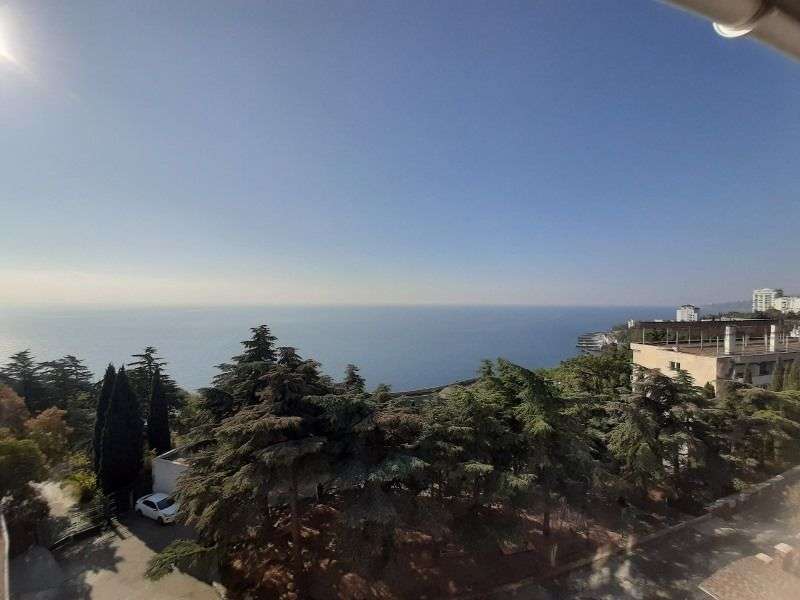 Евродачка с видом на море