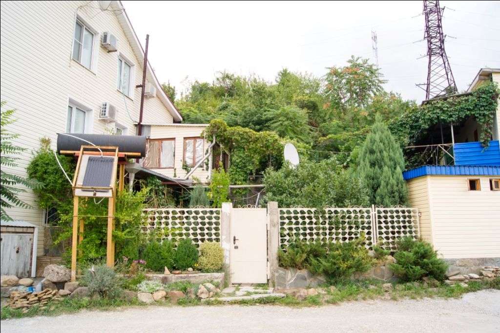 Частный дом «На Ясной»