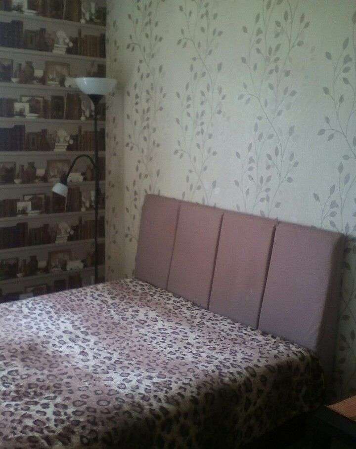 Трехкомнатная квартира с отдельным входом и парковкой