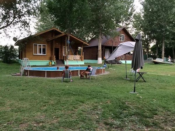 Рыболовная база «Лебедь»