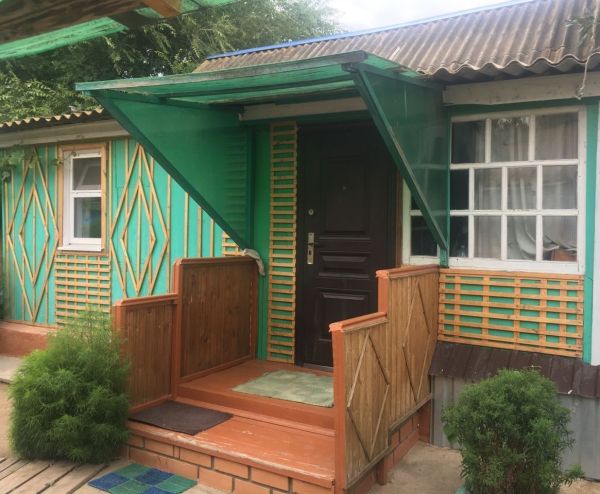 Домики на Астраханской