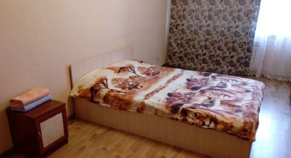 Однокомнатная квартира посуточно на проспекте Красной армии