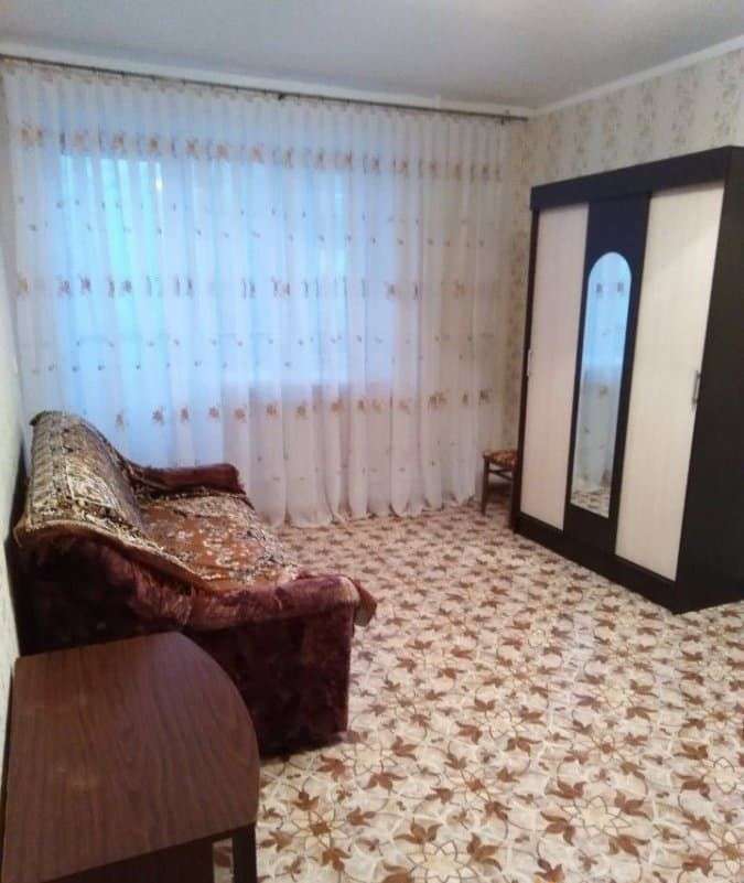 Однокомнатная квартира посуточно на Бебеля