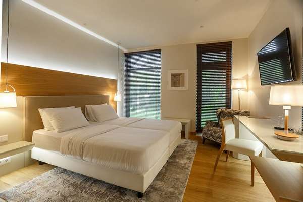 Частная усадьба «Voloza Luxury Village»