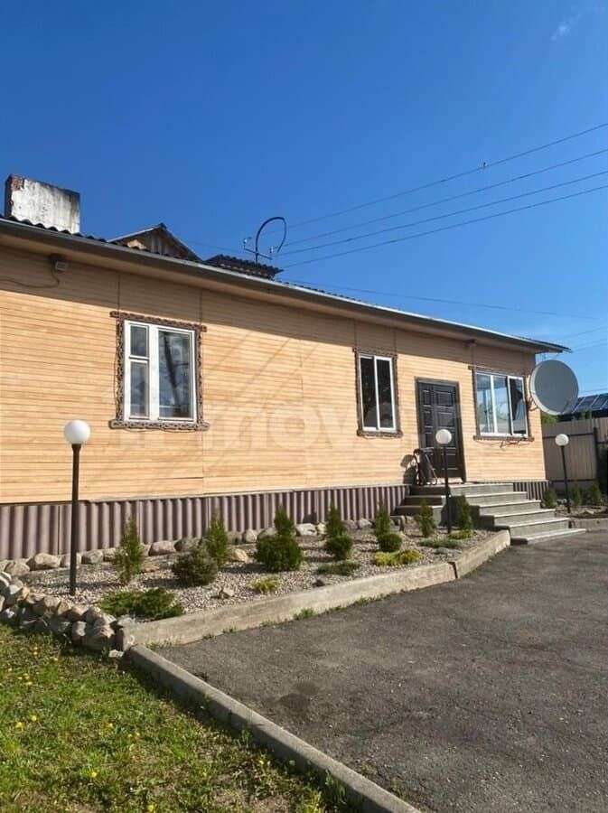 Аренда дома с банeй и бacceйном
