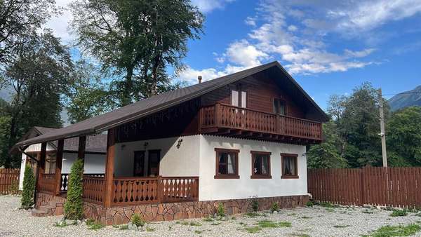 Шале «Moon House»