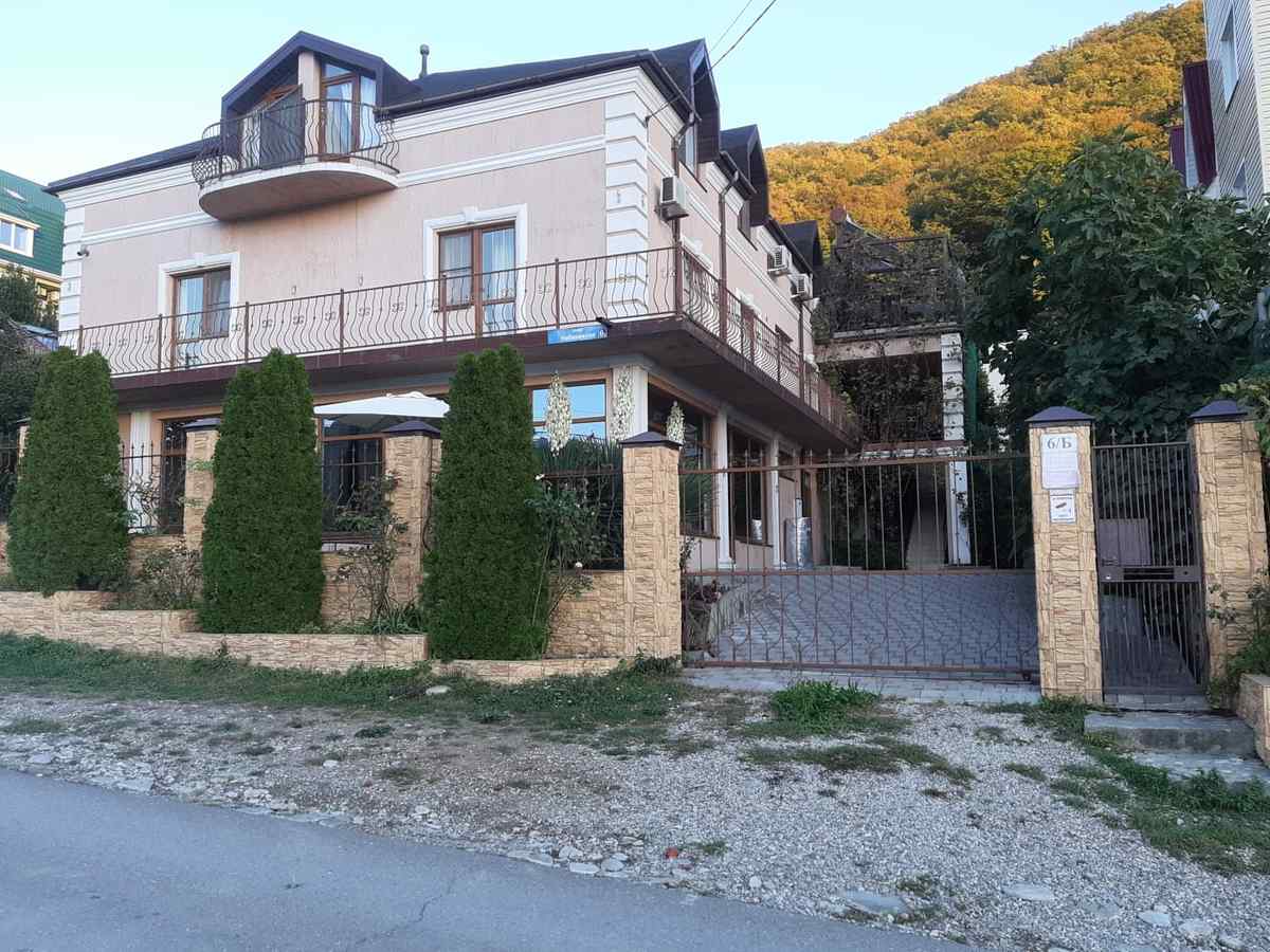 Гостевой дом на улице Набережная