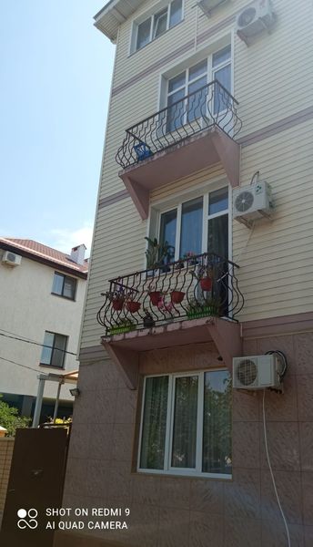 «Юнона» на Кати Соловьяновой, 52а