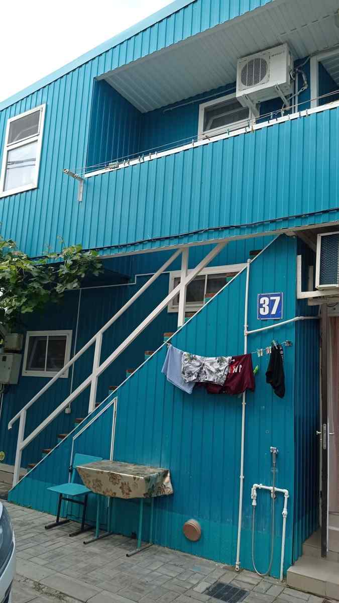 Комнаты напротив аквапарка
