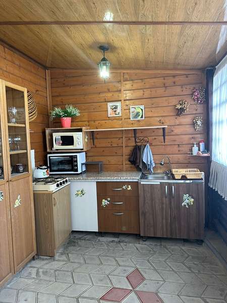 2-комнатный коттедж с проходной спальней до 6 чел