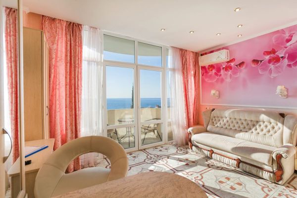 Студия №17 на третьем этаже