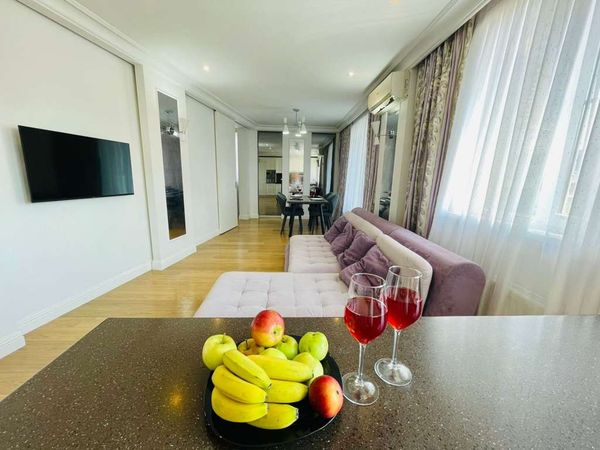Квартира Mirror Apartment in Olympic Park