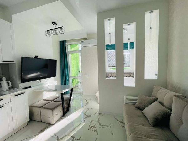Квартира White apartment by the SEA