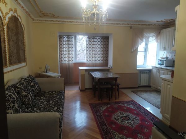 2-комнатная квартира на Ленина