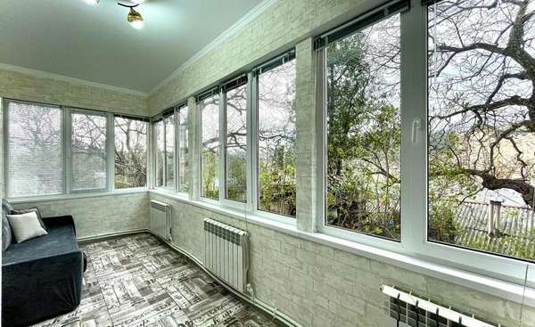 2-комнатная квартира на Шаумяна, 22