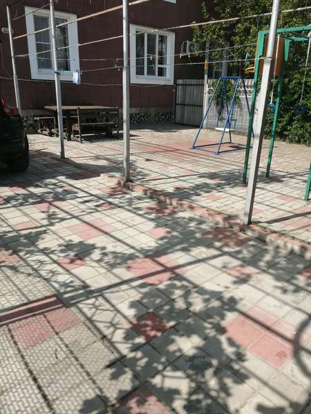 отдельный домик №1 72 кв.м до 6 человек