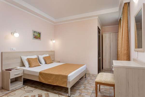 2х местный с кухней 1-й категории + 2 доп. места, 35 кв.м корп.А Комфорт