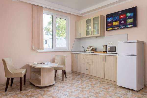 2х комнатный с кухней 1-й категории + 2 доп. места, 42 кв.м корп.А Комфорт