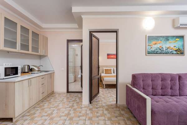 2х комнатный с кухней 1-й категории + 2 доп. места, 42 кв.м корп.А Комфорт