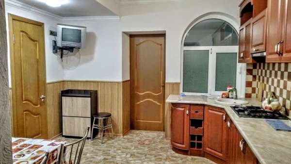 Двухкомнатный номер со смежными комнатами до 5 чел
