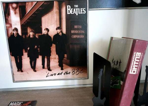 «The Beatles, Elvis Presley» 3-х местный комфорт