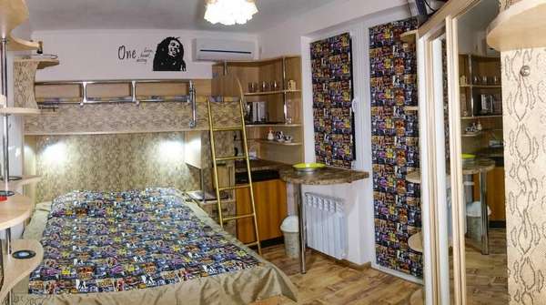 «The Beatles, Elvis Presley» 3-х местный комфорт