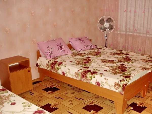 3х местная комната с удобствами и с вентилятором