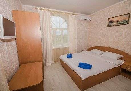 Полулюкс в корпусе до 3 человек